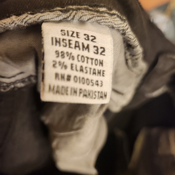 FWRD Distressed jeans 32 x 32 - Picture 4 of 5